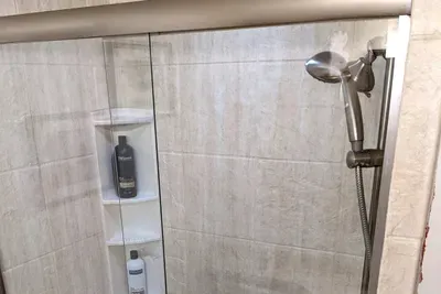 King Suite Bathroom