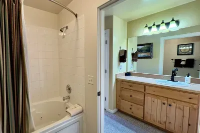 Ensuite Bathroom