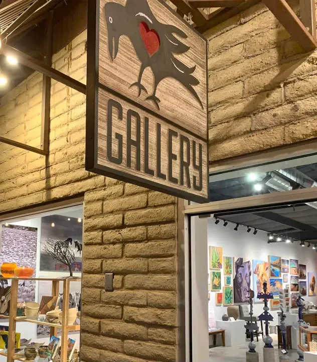 Raven's Heart Gallery