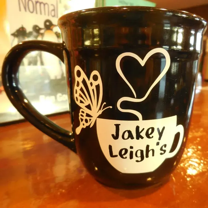 Jakey Leigh's Café & Bakery