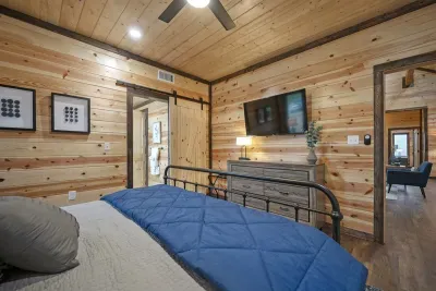 Bedroom 1 with King Bed