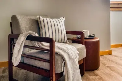 Sitting Area in Bedroom 2