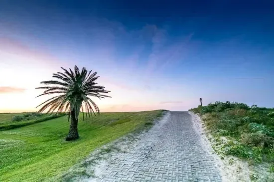 Grand Isle beach entry