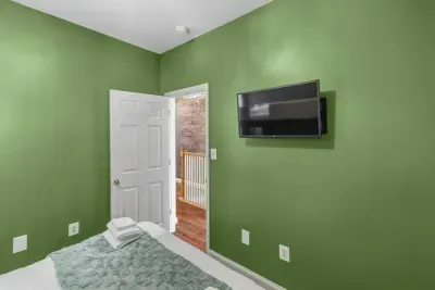 Capitol Piano House - image 20 of 103