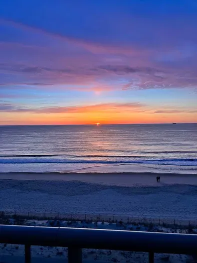 Oceanfront Jewel - Remodeled to Perfection - image 45 of 57