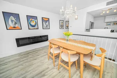 Oceanfront Jewel - Remodeled to Perfection - image 13 of 53
