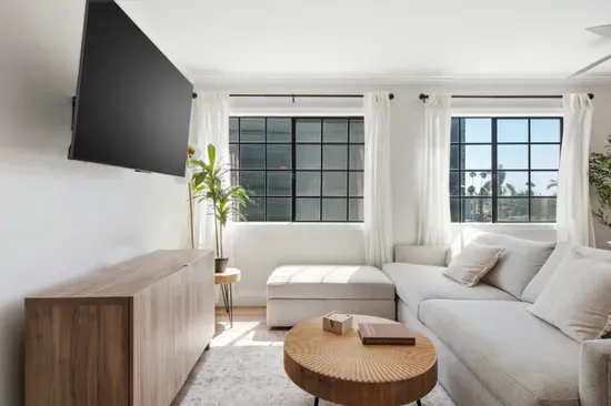 Modern 2 Bedroom North Park Retreat with Dedicated Parking and Walkable Coffee Shops $500 off first months rent!