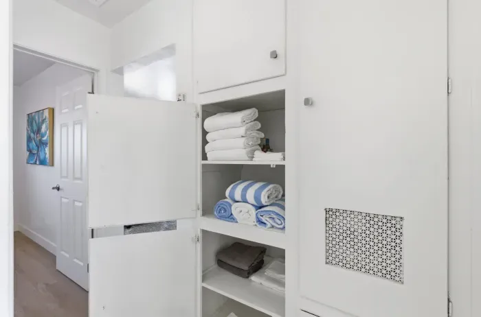 Available now-Comfortable 2-Bedroom Home - image 23 of 31