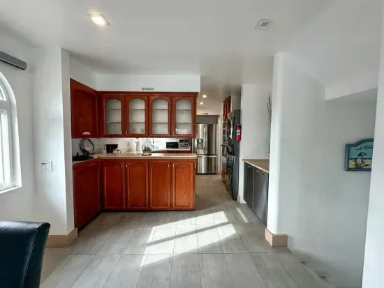 Mission Beach Loft, Garage, Steps 2 Ocean!