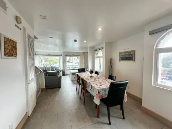 Mission Beach Loft, Garage, Steps 2 Ocean!