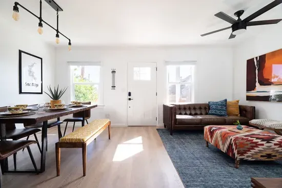Bueno Bueno Casita - 7 min to Downtown - 4 Bdr