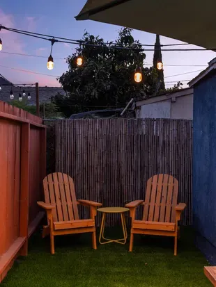 Barrio Casita - 2Bd, Central, Parking, EV Charging