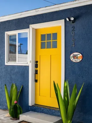 Barrio Casita - 2Bd, Central, Parking, EV Charging