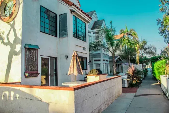 Entire Mission Beach Duplex, Steps 2 the Ocean & Bay, 2 Parking Spots! - image 56 of 58