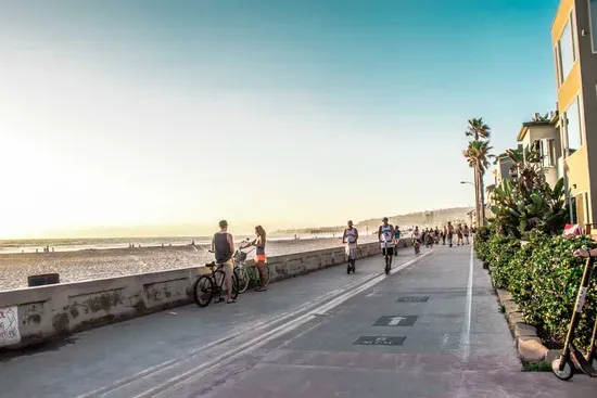 Entire Mission Beach Duplex, Steps 2 the Ocean & Bay, 2 Parking Spots!