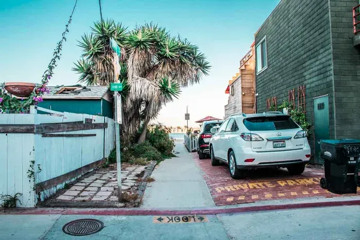 Entire Mission Beach Duplex, Steps 2 the Ocean & Bay, 2 Parking Spots! - image 55 of 58