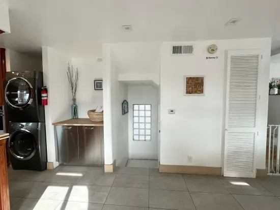 Entire Mission Beach Duplex, Steps 2 the Ocean & Bay, 2 Parking Spots!