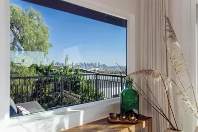 Modern 5BR Oasis - City Views, Gym & Gated Parking - image 66 of 109