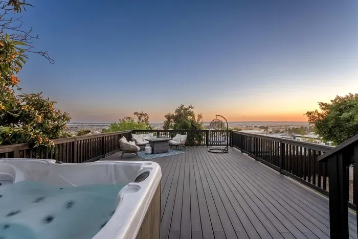 Modern 5BR Oasis - City Views, Gym & Gated Parking - image 77 of 109