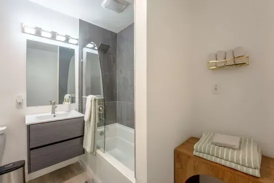 Downstairs shared full bathroom