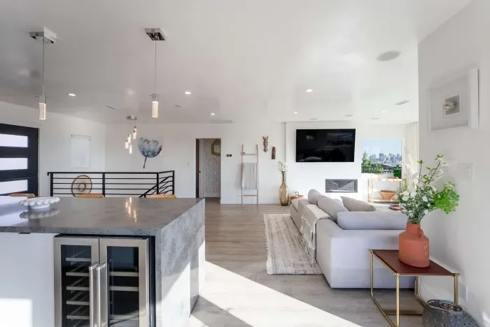 Modern 5BR Oasis - City Views, Gym & Gated Parking - image 25 of 109