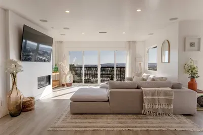 Living room area with a 180 Panoramic View!