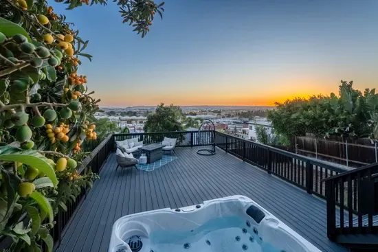 Hot Tub with a view!