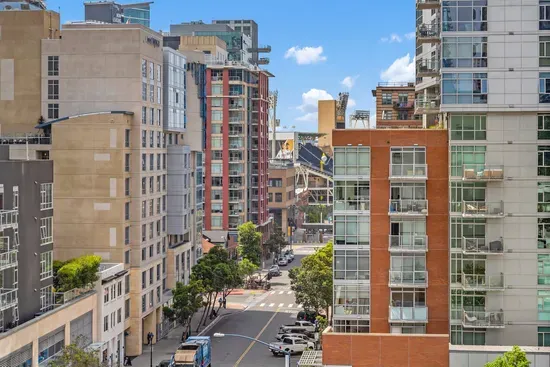 East Village/Downtown San Diego 2 Bed 2 Bath Condo