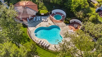 La Costa Gem/2BR, Garage, Pool - image 1 of 48
