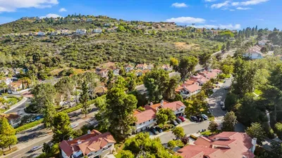 La Costa Gem/2BR, Garage, Pool - image 45 of 48
