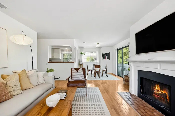 La Costa Gem/2BR, Garage, Pool - image 3 of 48