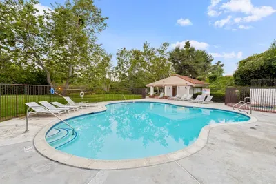 La Costa Gem/2BR, Garage, Pool - image 38 of 48