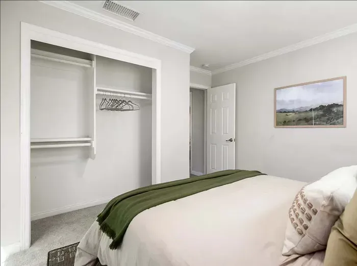3 Bed 2 Bath Beautiful Imperial Beach Home - image 22 of 28