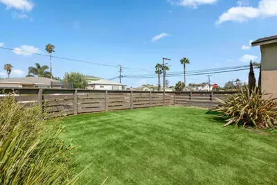 3 Bed 2 Bath Beautiful Imperial Beach Home - image 4 of 28
