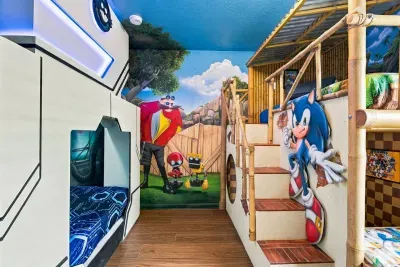 Gamer's Paradise - image 15 of 69