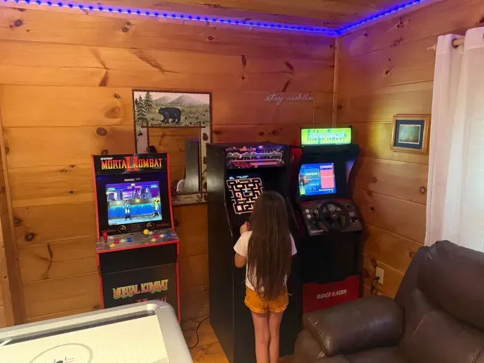 Ridge racer, mortal kombat 2, and multi cade