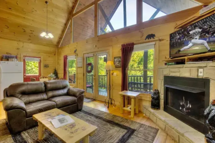 Vaulted ceilings, natural light, and open concept