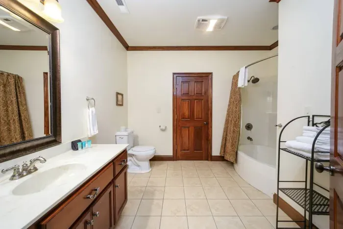 Bedroom five bathroom with walk in closet 