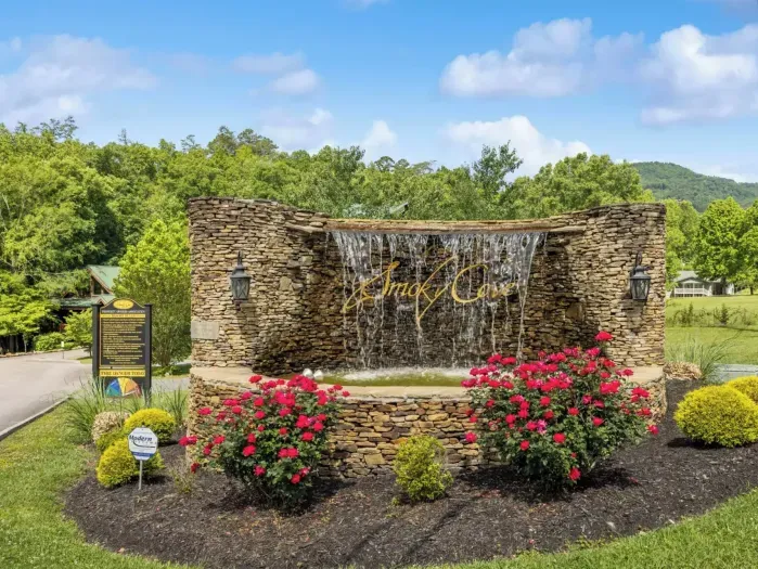 Smoky Cove Resort near Pigeon Forge