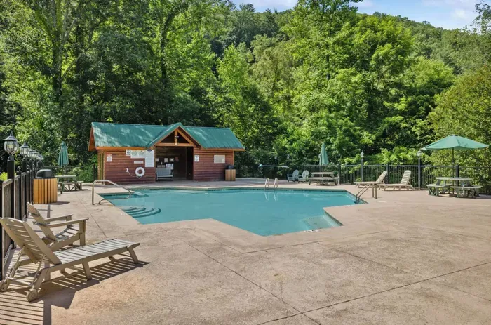 Swimming pool access included with your stay! Pool is very close to the cabin
