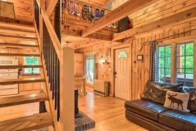 Warm wood, open space, and room to breathe—step inside, drop your bags, and let the cabin pace take over.