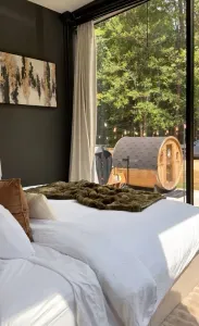Woodland Mirrorhaus - image 31 of 55