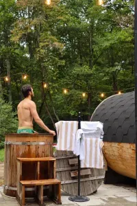 Woodland Mirrorhaus - image 17 of 55