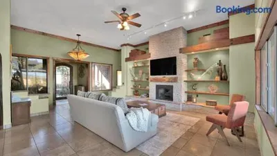 Unique-Hot Tub, Pool, Speakeasy & Secret Golf Room - image 63 of 78