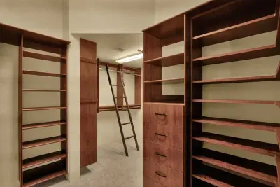 Unique-Hot Tub, Pool, Speakeasy & Secret Golf Room - image 20 of 78