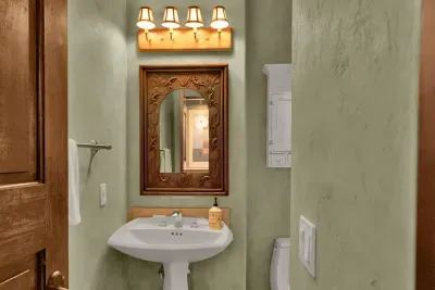 Unique-Hot Tub, Pool, Speakeasy & Secret Golf Room - image 21 of 78