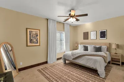 Unique-Hot Tub, Pool, Speakeasy & Secret Golf Room - image 22 of 78