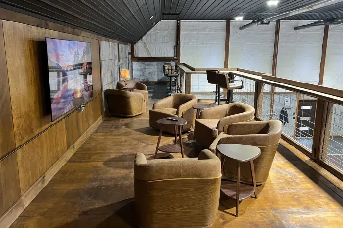 Nature's Ridge Pickleball Lodge |Pickleball Heaven | Viewing & Recreation Mezzanine