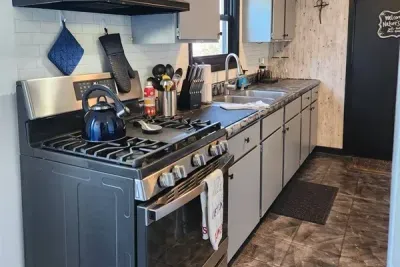 Holy Cow Kitchen | Natural Gas Range Oven Combo