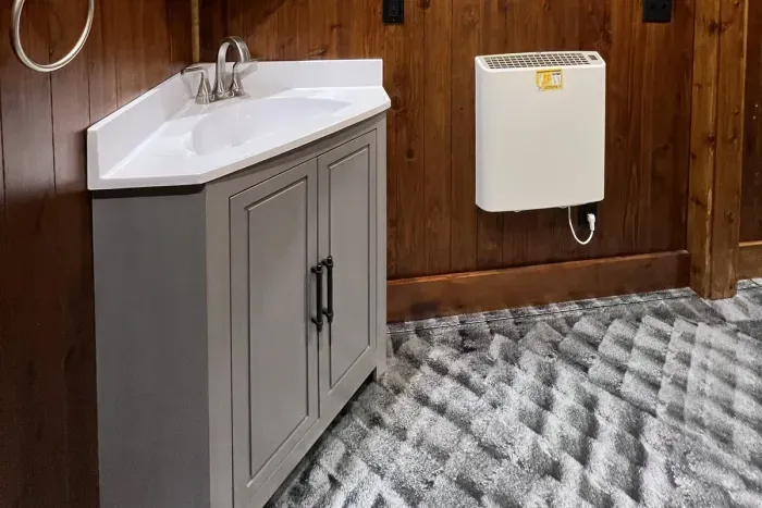 Pickleball Barn Full Bathroom